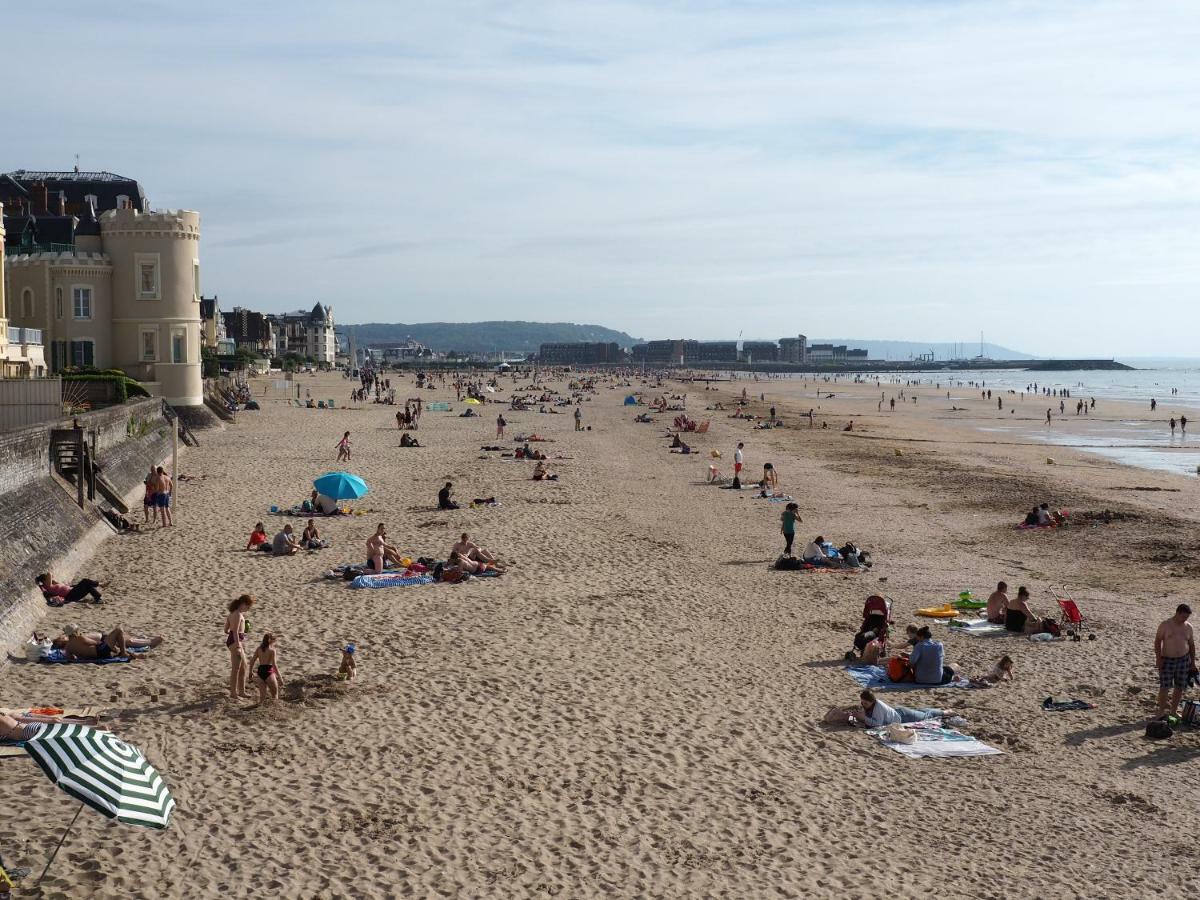 Residence "Les Tamaris" Trouville-sur-Mer Exterior foto